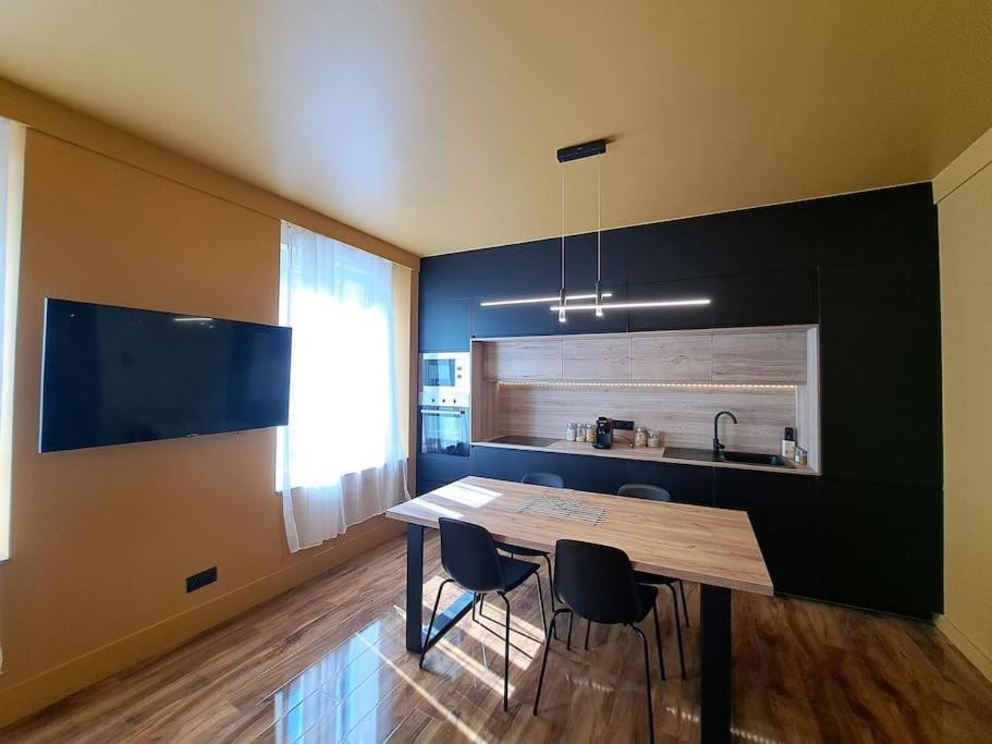 Апартаменты Geneve - Logement Fastueux Реймс Экстерьер фото